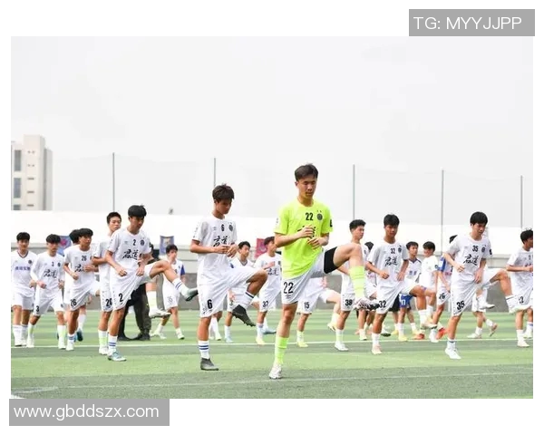 恩德里克的足球之路：从青训到职业生涯的辉煌蜕变与未来展望